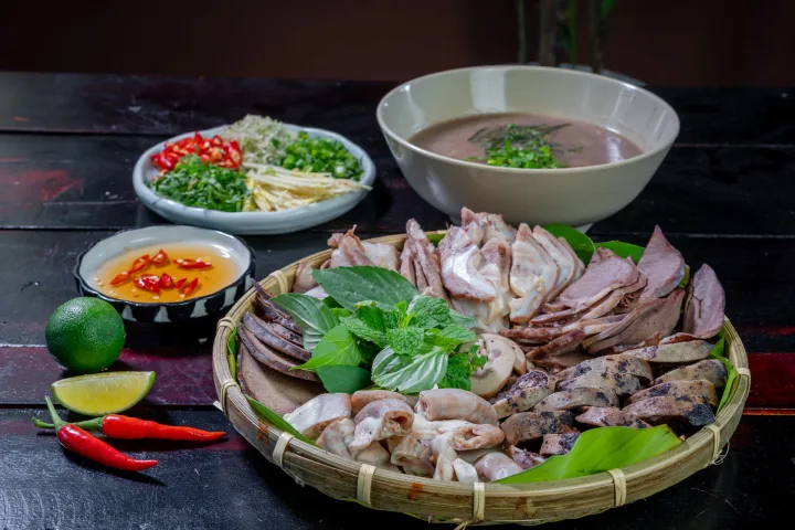 Ẩm thực