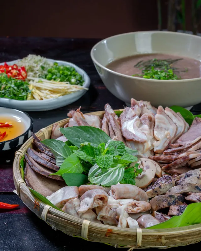Ẩm thực